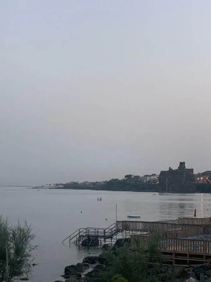 Acquabianca Villa Aci Castello 0*,
